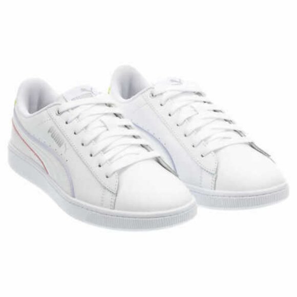 puma shoes white color